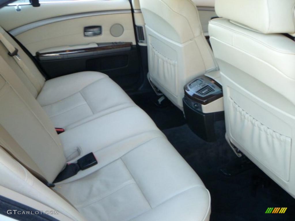 2007 7 Series 750i Sedan - Alpine White / Cream Beige photo #26