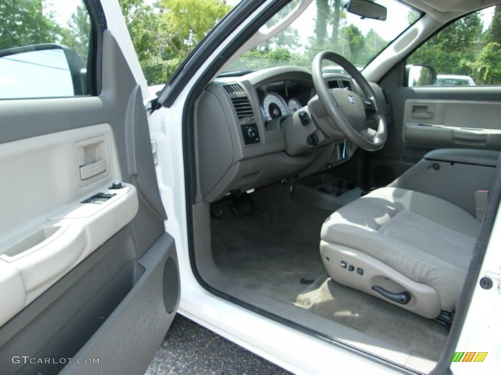 2007 Dodge Dakota SLT Club Cab interior Photo #38299207