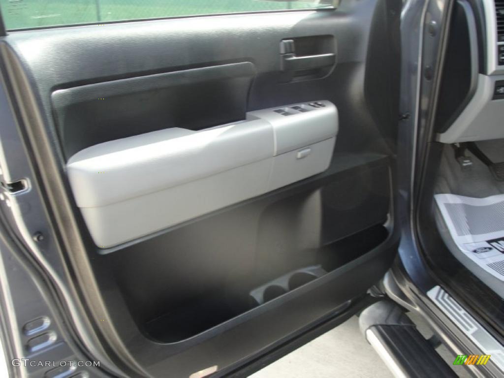 2008 Tundra SR5 Double Cab - Slate Gray Metallic / Graphite Gray photo #32