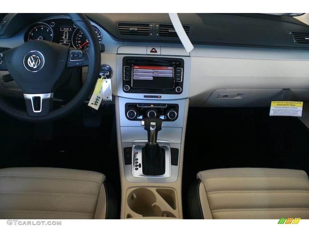 2011 Volkswagen CC Sport Cornsilk Beige/Black Dashboard Photo #38304291