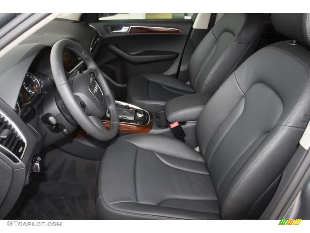 Black Interior 2011 Audi Q5 3.2 quattro Photo #38305639
