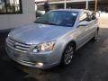 Titanium Metallic - Avalon XLS Photo No. 11