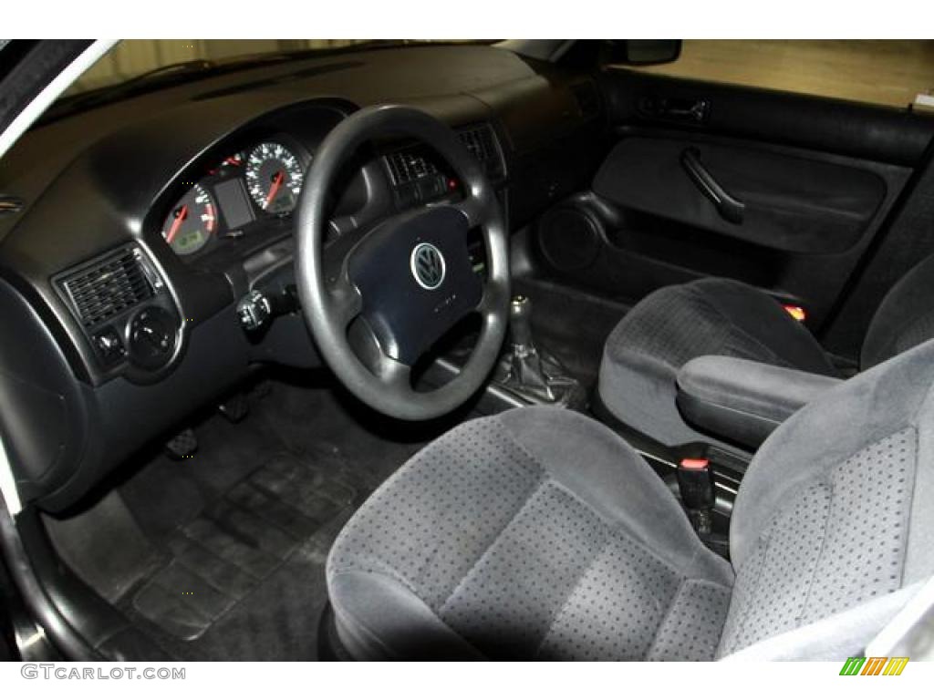 1999 Golf GLS 4 Door - Uni Black / Black photo #6
