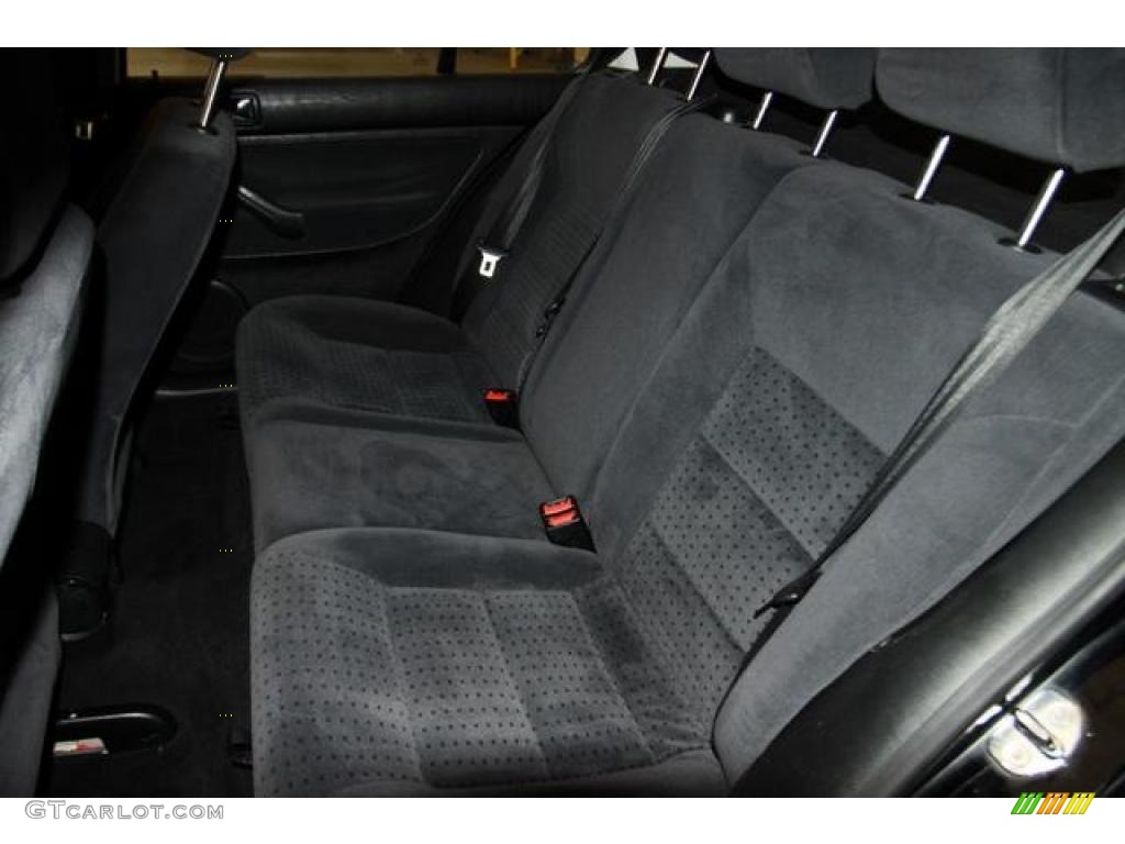 1999 Golf GLS 4 Door - Uni Black / Black photo #8