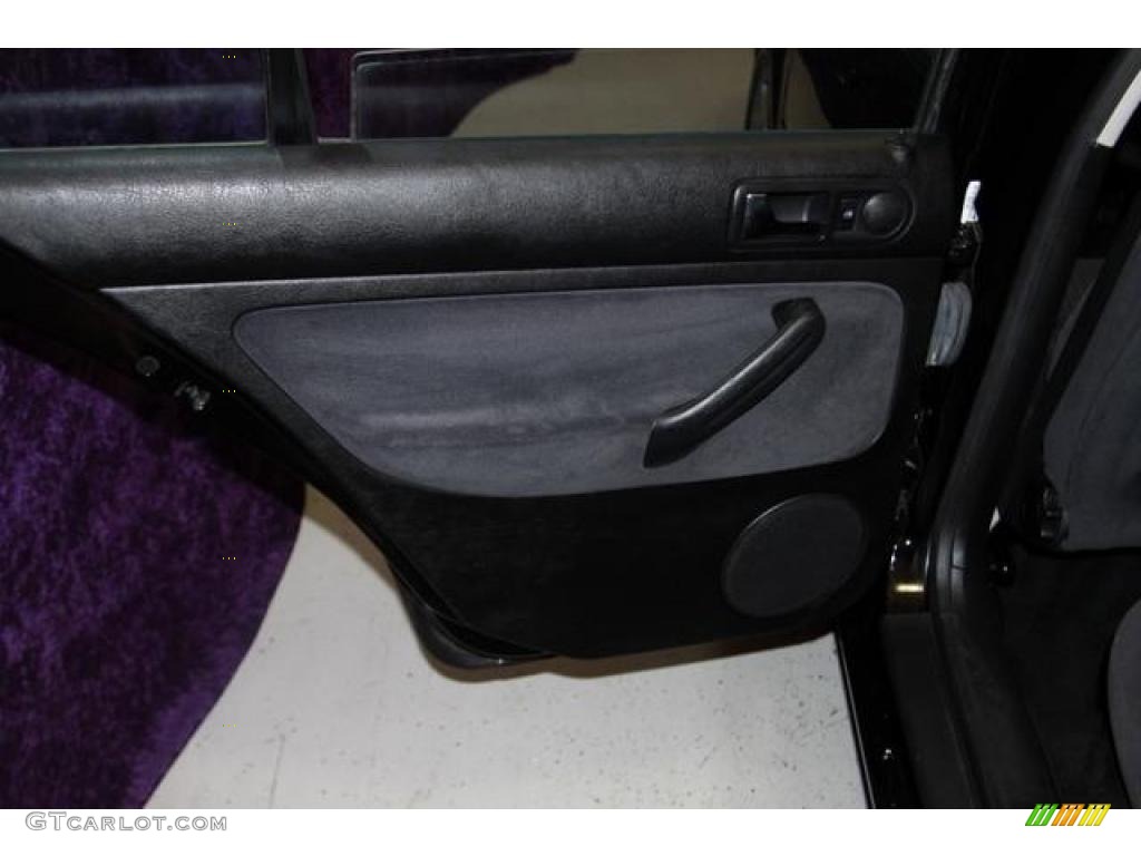 1999 Golf GLS 4 Door - Uni Black / Black photo #13