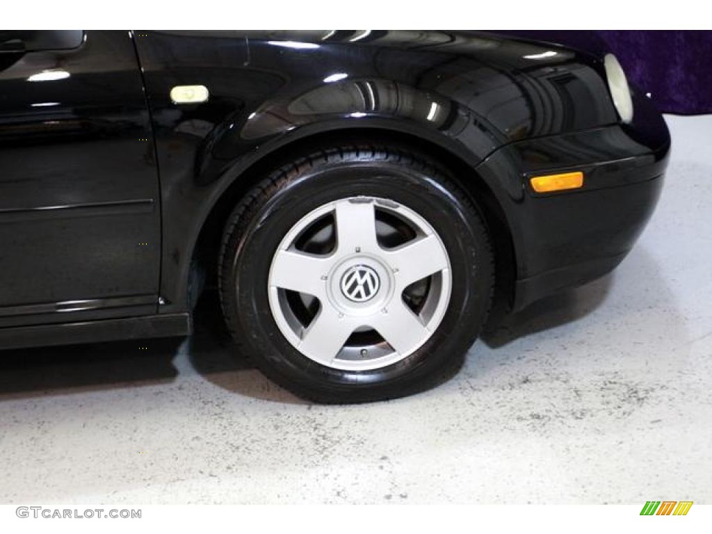 1999 Golf GLS 4 Door - Uni Black / Black photo #26