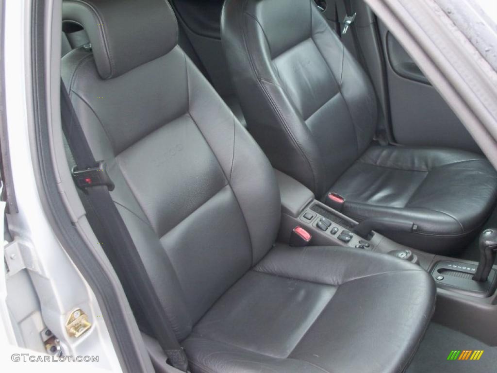 Charcoal Gray Interior 2002 Saab 9-3 SE Sedan Photo #38307499