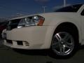 Stone White - Avenger SXT Photo No. 2