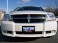 Stone White - Avenger SXT Photo No. 3