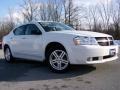 Stone White - Avenger SXT Photo No. 8