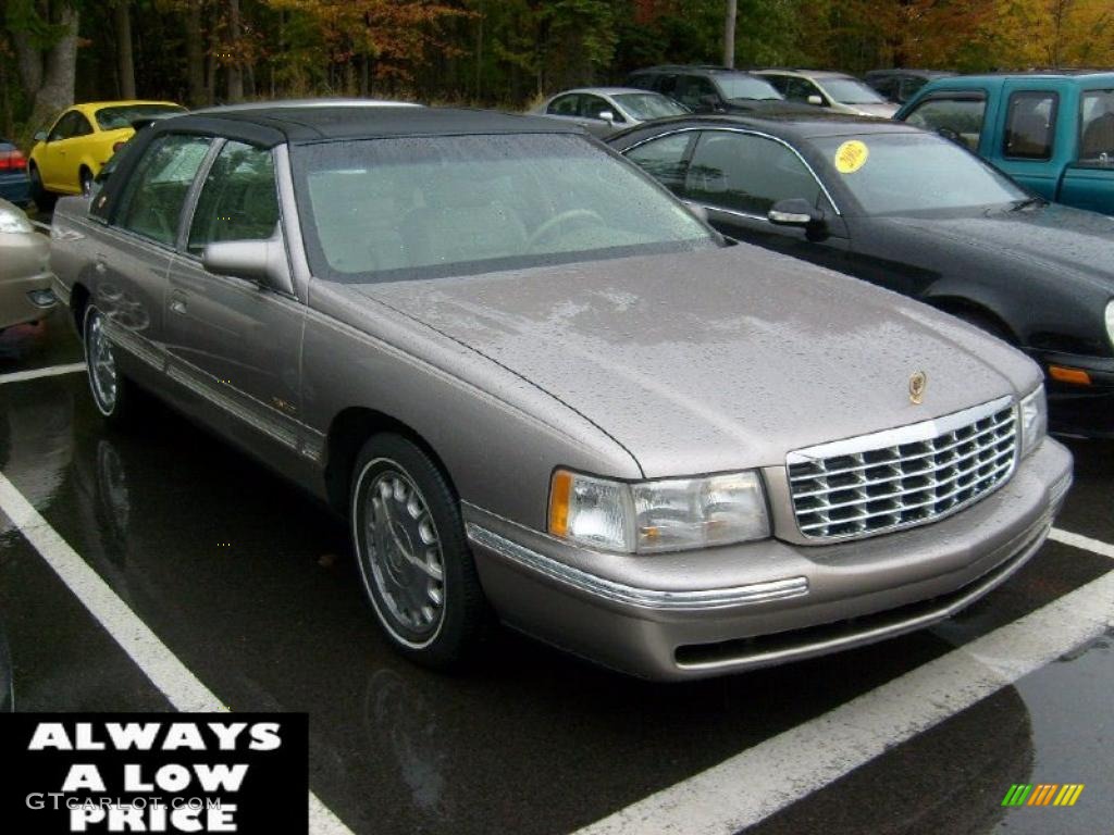 1998 DeVille Sedan - Light Driftwood Metallic / Shale photo #1