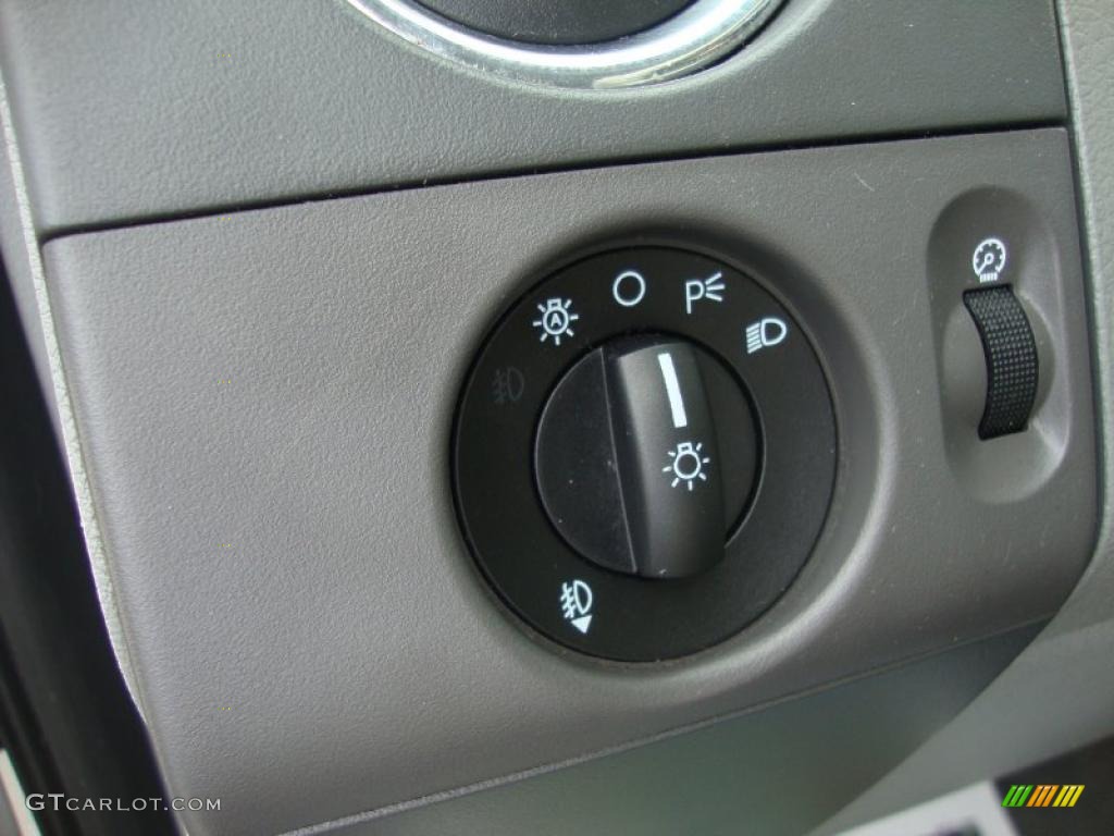 2006 F150 XLT SuperCab 4x4 - Silver Metallic / Medium/Dark Flint photo #17