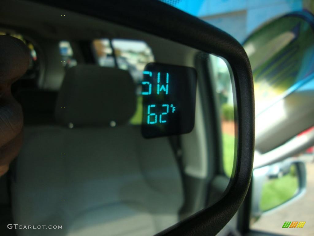 2007 Nissan Pathfinder SE 4x4 Navigation Photos