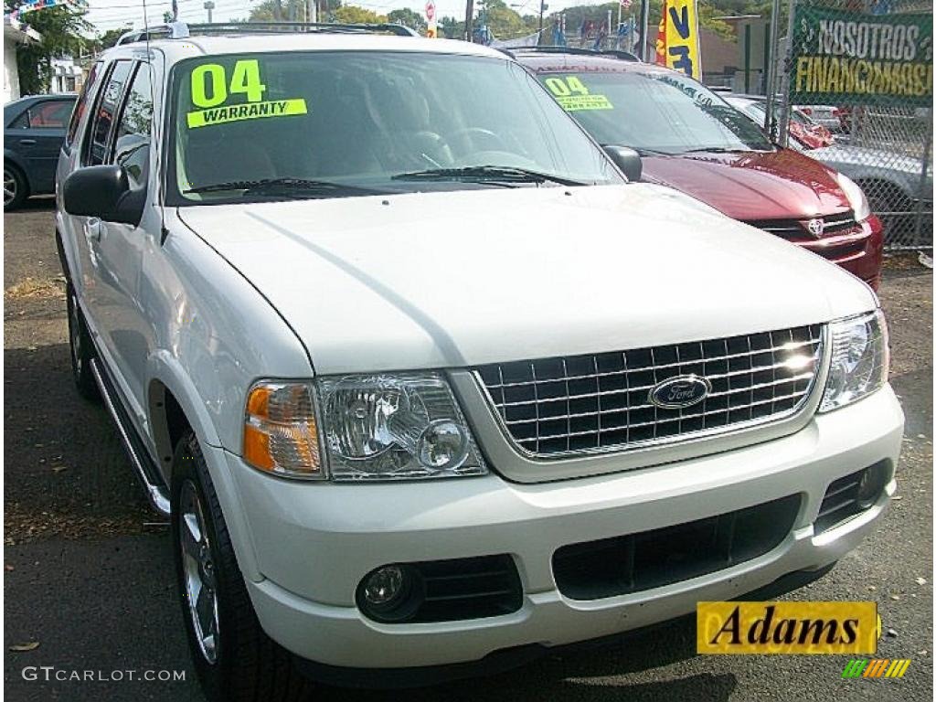 2004 Explorer Limited 4x4 - Ceramic White Tri Coat Metallic / Medium Parchment photo #2