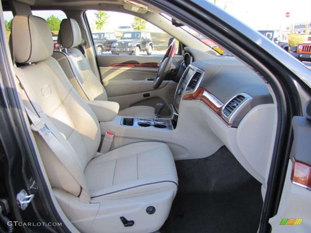 Dark Frost Beige/Light Frost Beige Interior 2011 Jeep Grand Cherokee Overland Photo #38315899