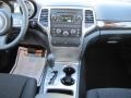 2011 Brilliant Black Crystal Pearl Jeep Grand Cherokee Laredo  photo #11