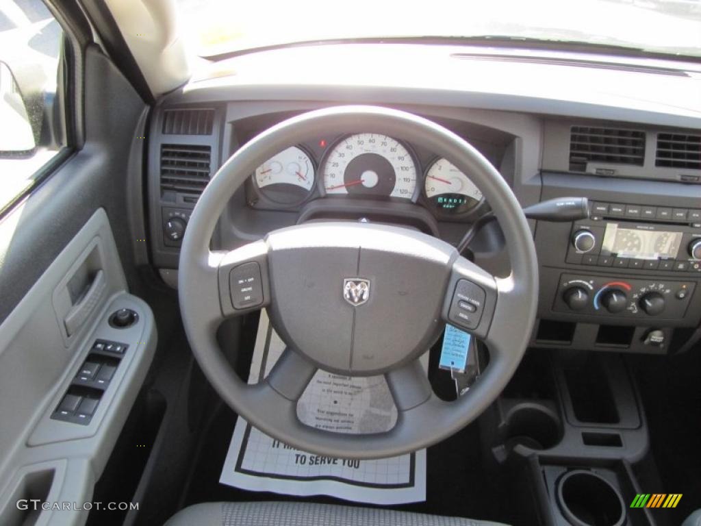 2011 Dodge Dakota Big Horn Crew Cab Dark Slate Gray/Medium Slate Gray Steering Wheel Photo #38316355