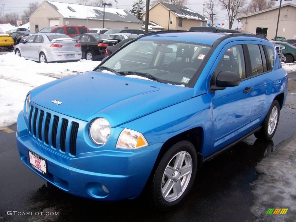 Surf Blue Pearl Jeep Compass