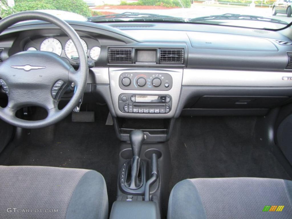 2005 Chrysler Sebring GTC Convertible Dark Slate Gray Dashboard Photo #38321231