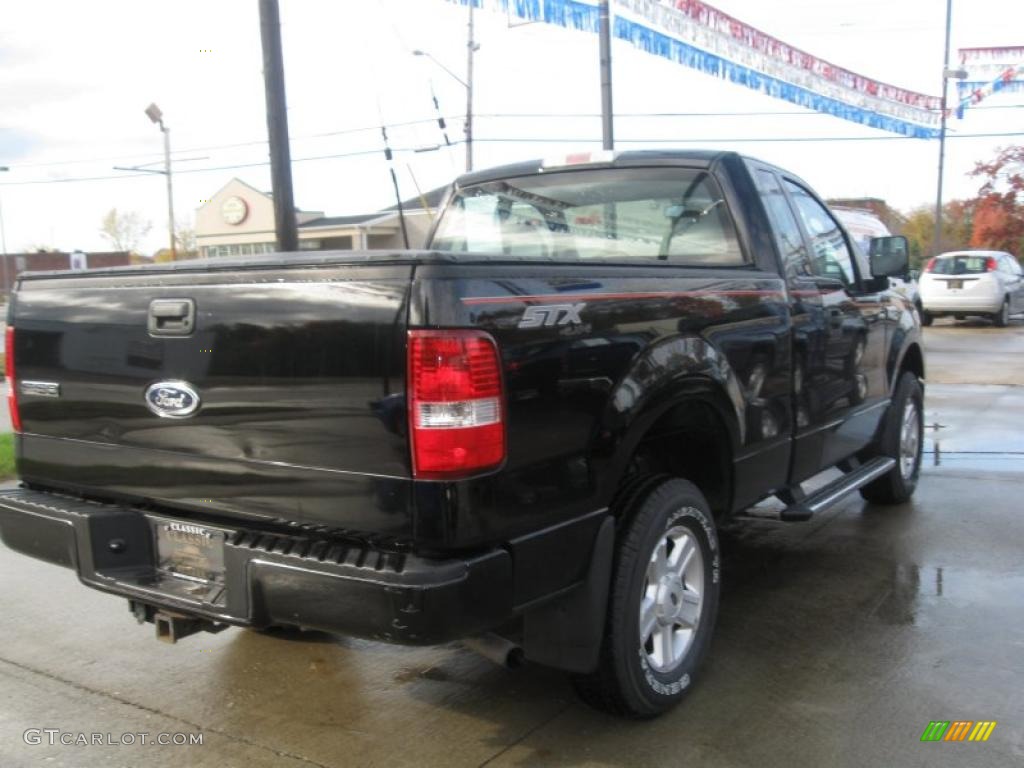 2005 F150 STX Regular Cab 4x4 - Black / Medium Flint Grey photo #5