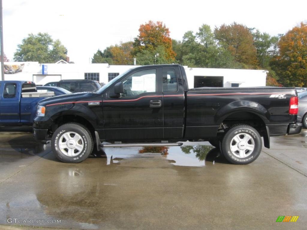 2005 F150 STX Regular Cab 4x4 - Black / Medium Flint Grey photo #8