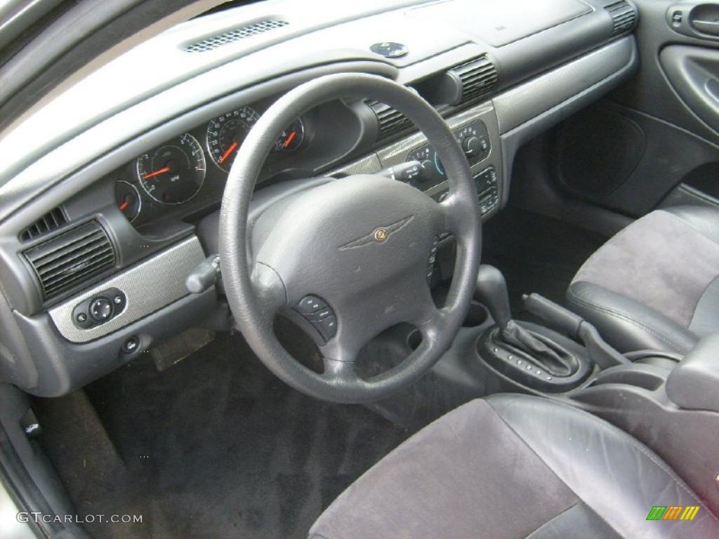 2004 Chrysler Sebring Touring Sedan Dark Slate Gray Dashboard Photo #38322787