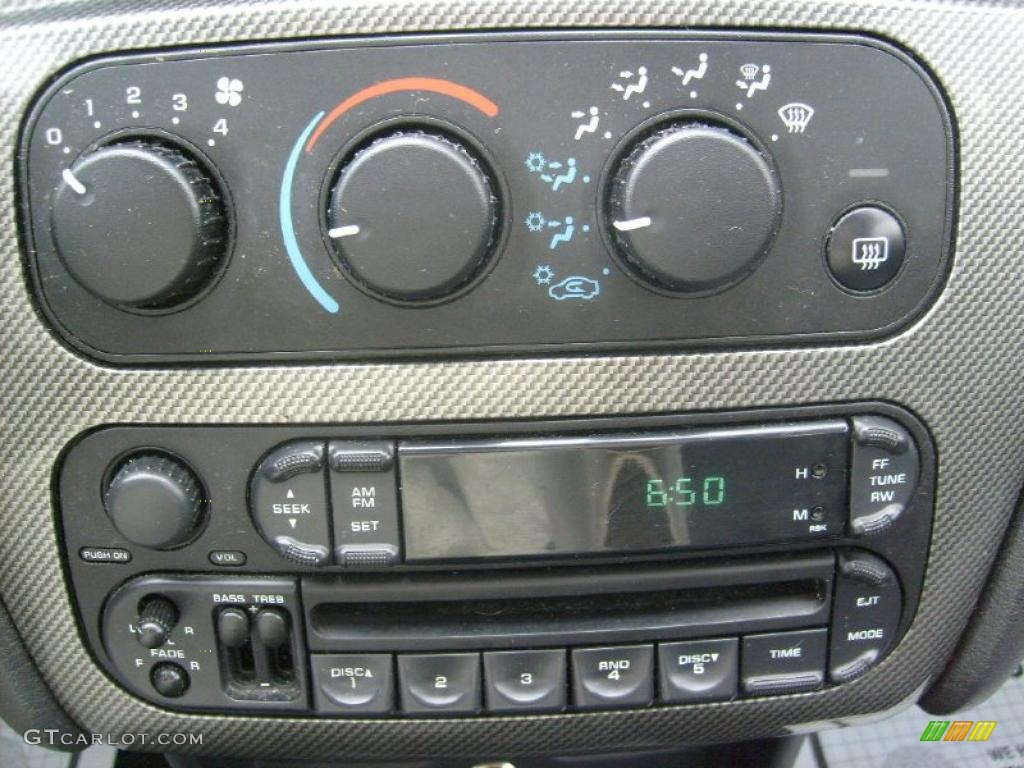 2004 Chrysler Sebring Touring Sedan Controls Photo #38322999