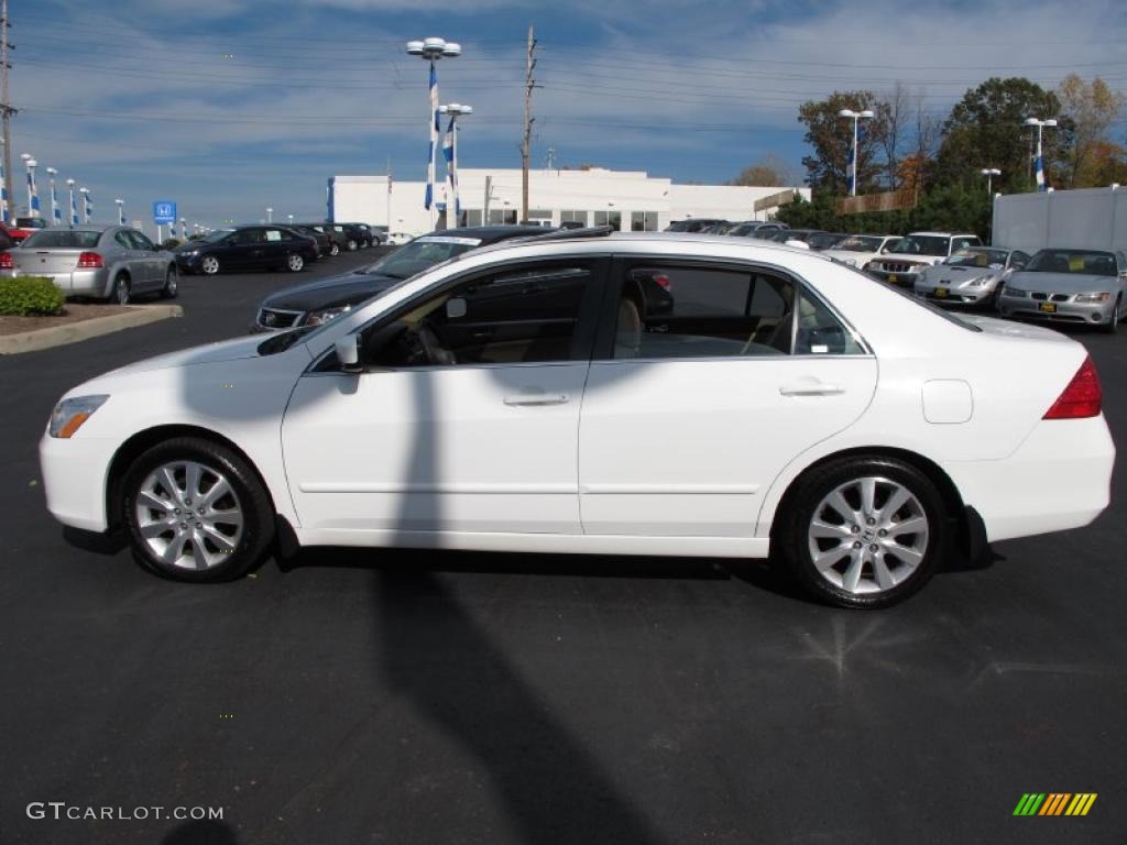 2007 Accord EX-L V6 Sedan - Taffeta White / Ivory photo #1