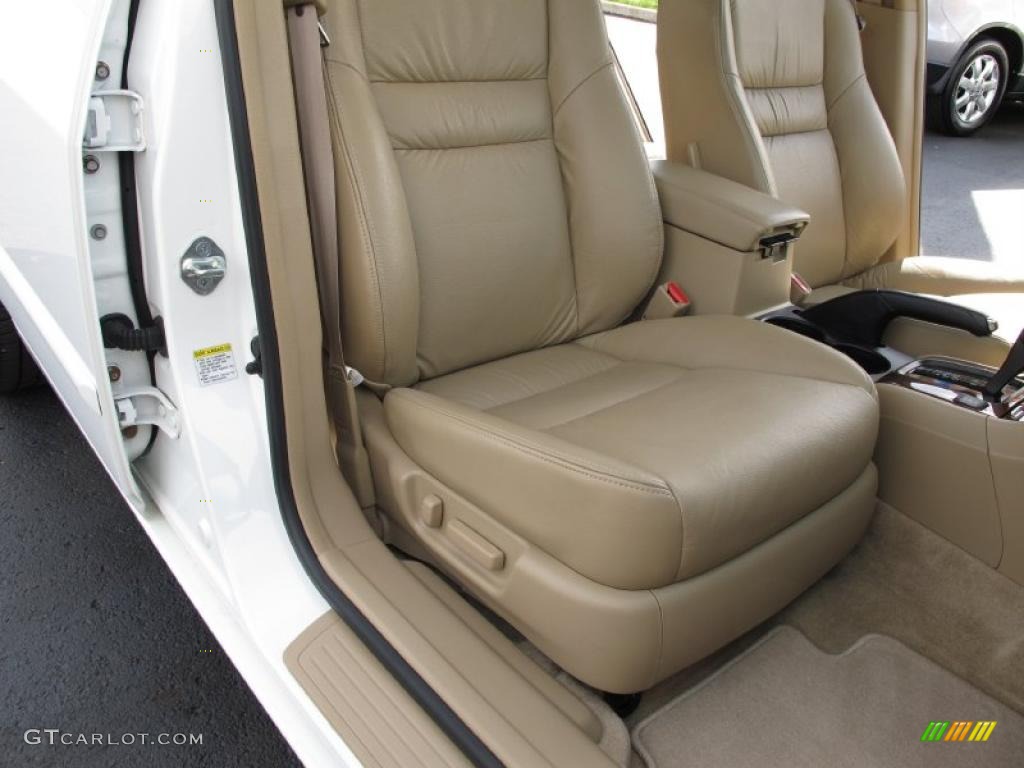 2007 Accord EX-L V6 Sedan - Taffeta White / Ivory photo #15