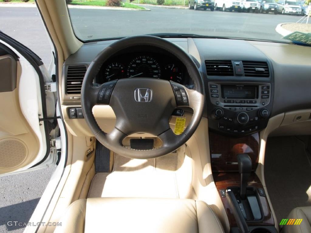 2007 Accord EX-L V6 Sedan - Taffeta White / Ivory photo #16