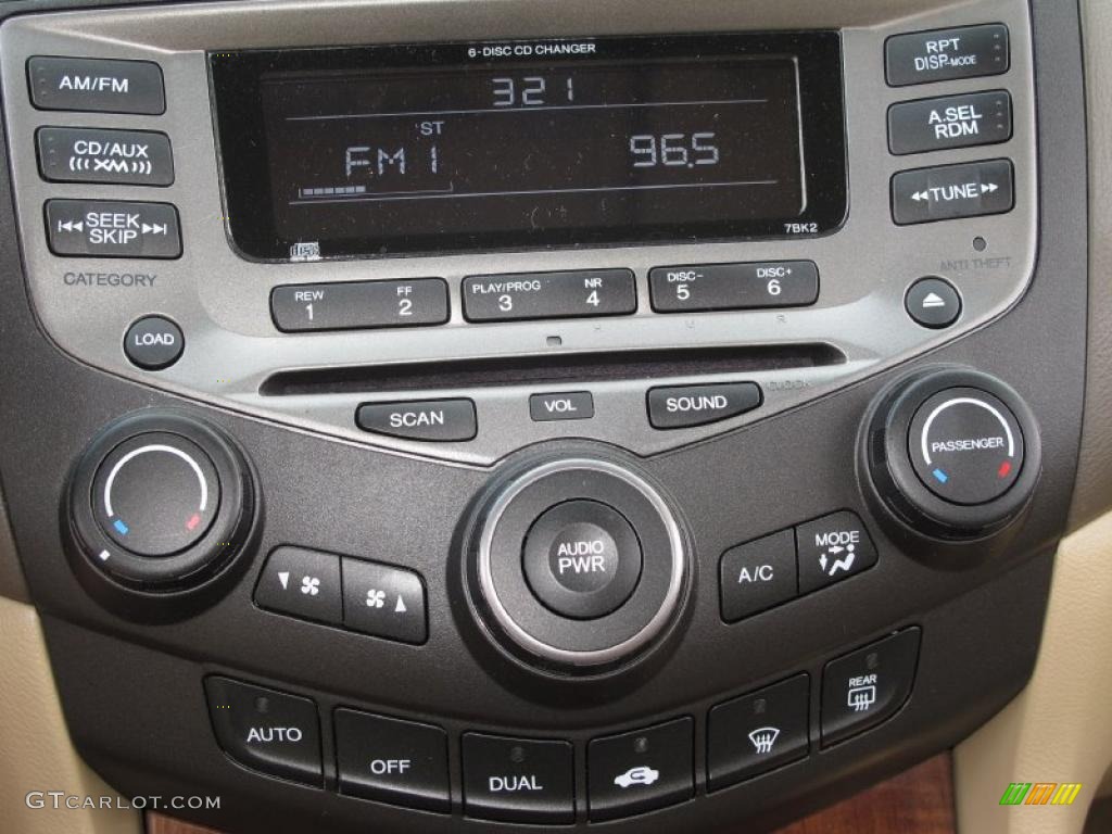 2007 Accord EX-L V6 Sedan - Taffeta White / Ivory photo #21