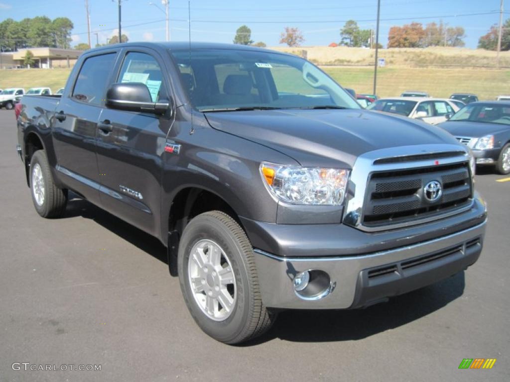 Magnetic Gray Metallic 2011 Toyota Tundra CrewMax 4x4 Exterior Photo #38325539