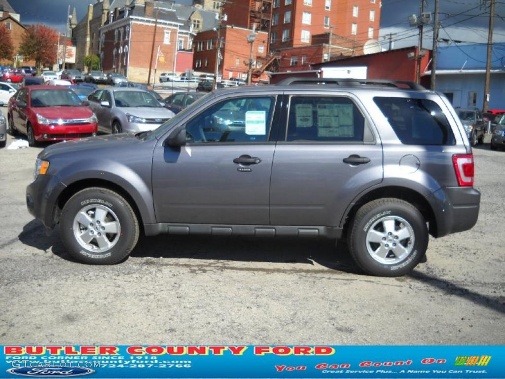 2011 Escape XLT V6 4WD - Sterling Grey Metallic / Charcoal Black photo #6