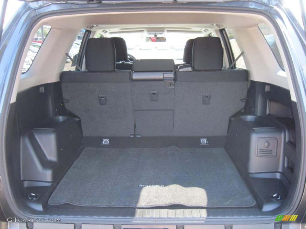2011 Toyota 4Runner SR5 Trunk Photo #38326443