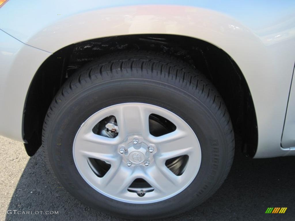 2011 Toyota RAV4 I4 Wheel Photo #38326603