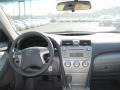 Super White - Camry LE Photo No. 17