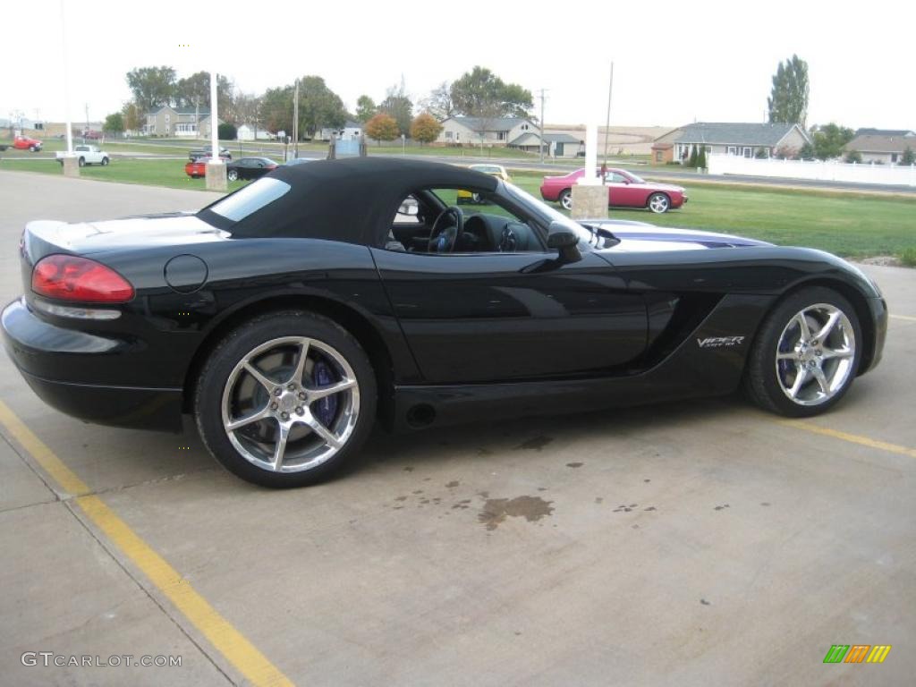 2010 Viper SRT10 Roanoke Dodge Edition - Viper Black/Purple / Black photo #13