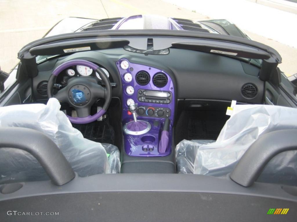 2010 Dodge Viper SRT10 Roanoke Dodge Edition Interior Color Photos