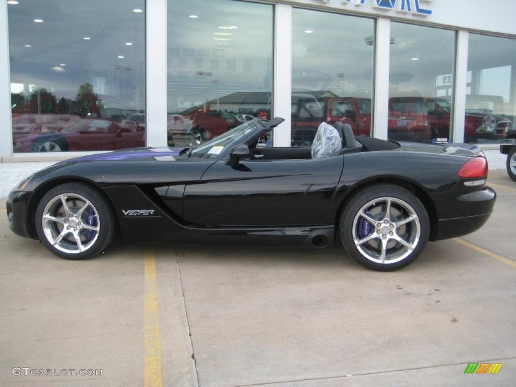 2010 Viper SRT10 Roanoke Dodge Edition - Viper Black/Purple / Black photo #23