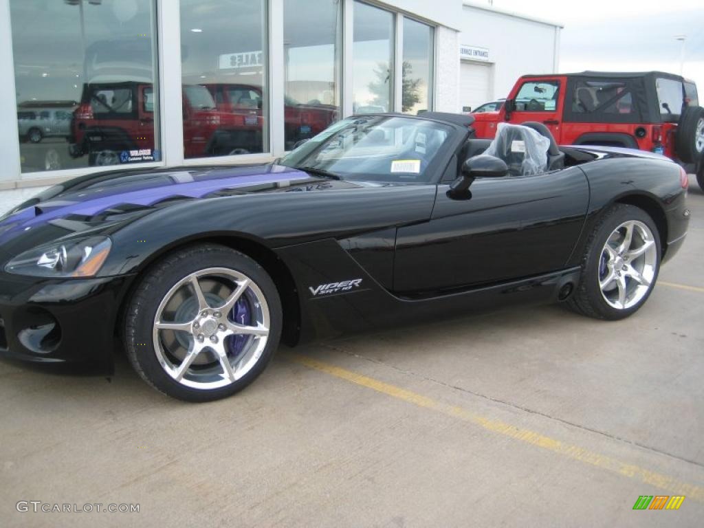 2010 Viper SRT10 Roanoke Dodge Edition - Viper Black/Purple / Black photo #24