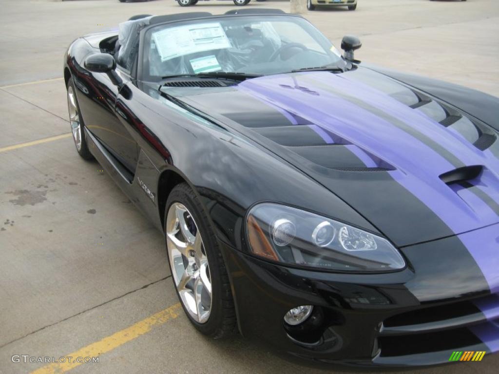 2010 Viper SRT10 Roanoke Dodge Edition - Viper Black/Purple / Black photo #26