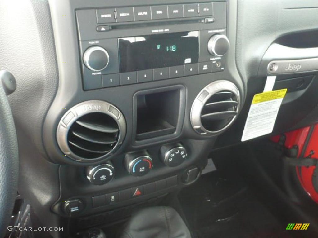 2011 Jeep Wrangler Sport 4x4 Controls Photo #38329775
