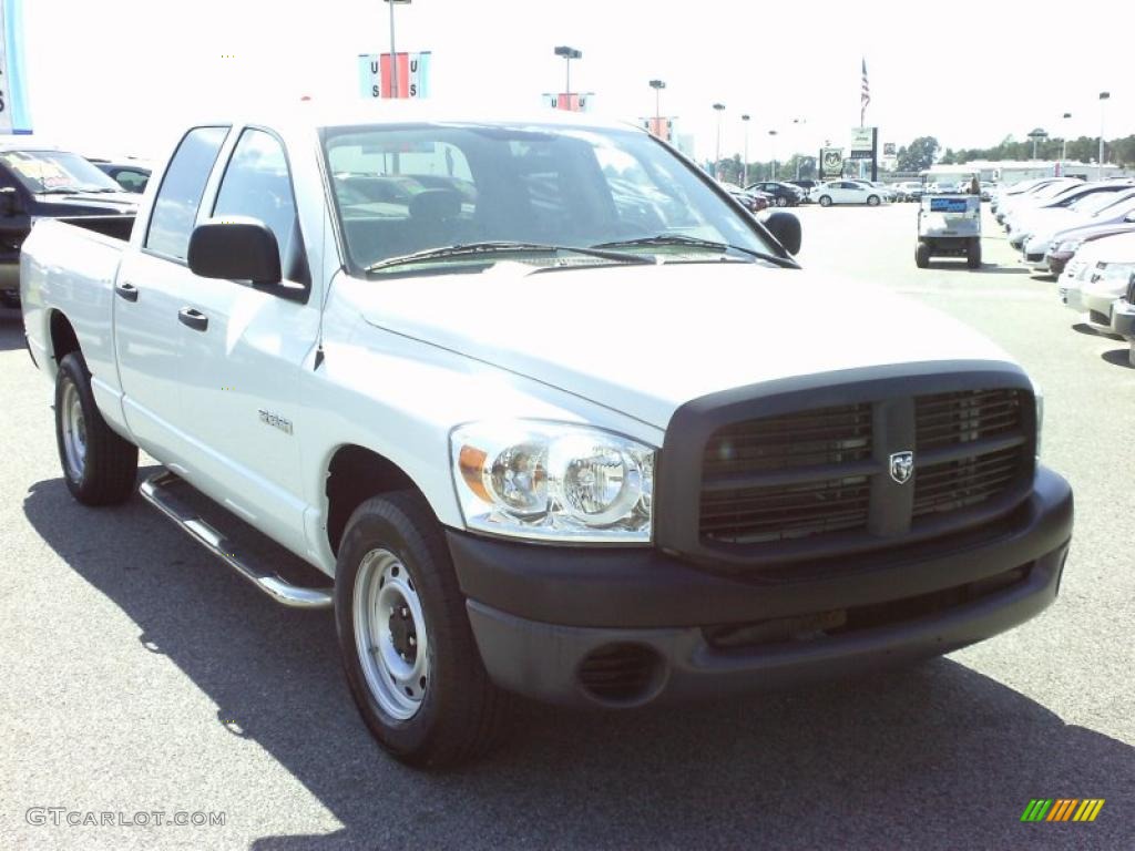 2008 Ram 1500 ST Quad Cab - Bright White / Medium Slate Gray photo #7