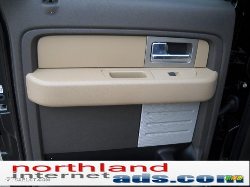 2010 F150 XLT SuperCrew 4x4 - Tuxedo Black / Tan photo #12