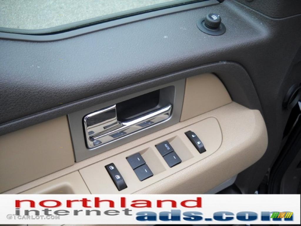2010 F150 XLT SuperCrew 4x4 - Tuxedo Black / Tan photo #15