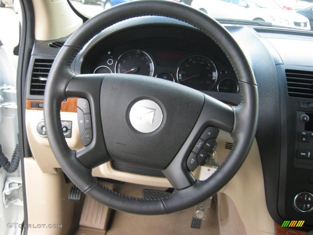 2010 Saturn Outlook XR Steering Wheel Photos
