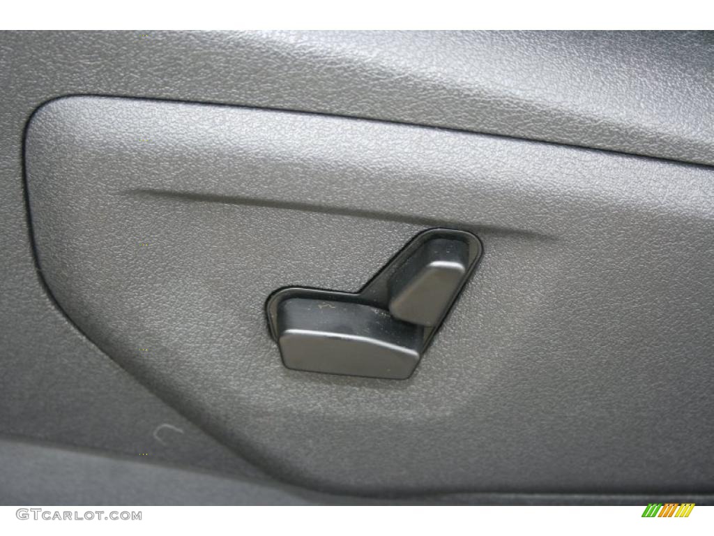 2008 Grand Cherokee Laredo 4x4 - Stone White / Dark Slate Gray/Light Graystone photo #6