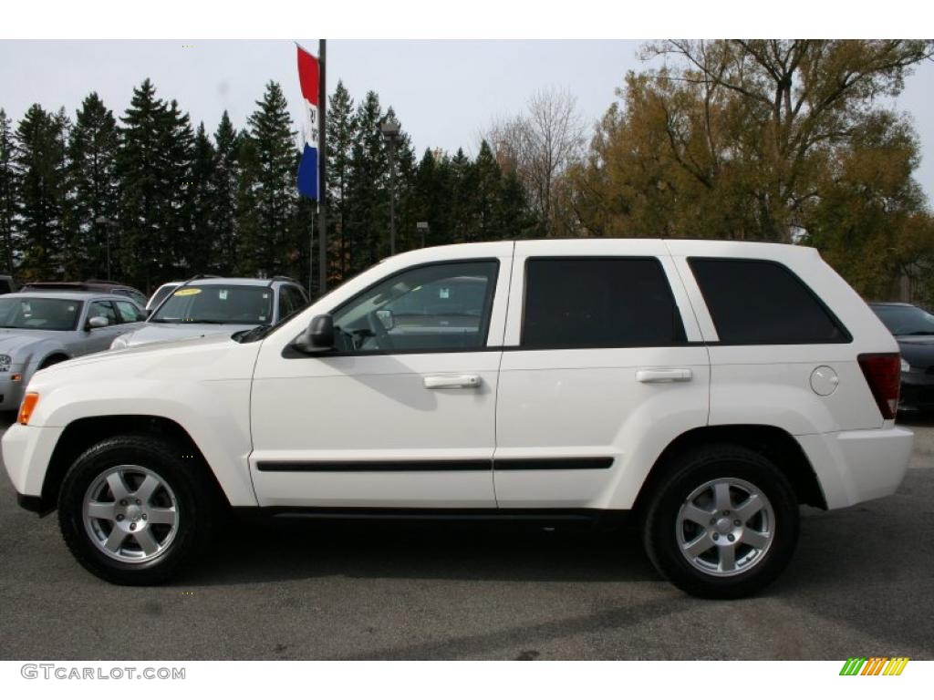 2008 Grand Cherokee Laredo 4x4 - Stone White / Dark Slate Gray/Light Graystone photo #15