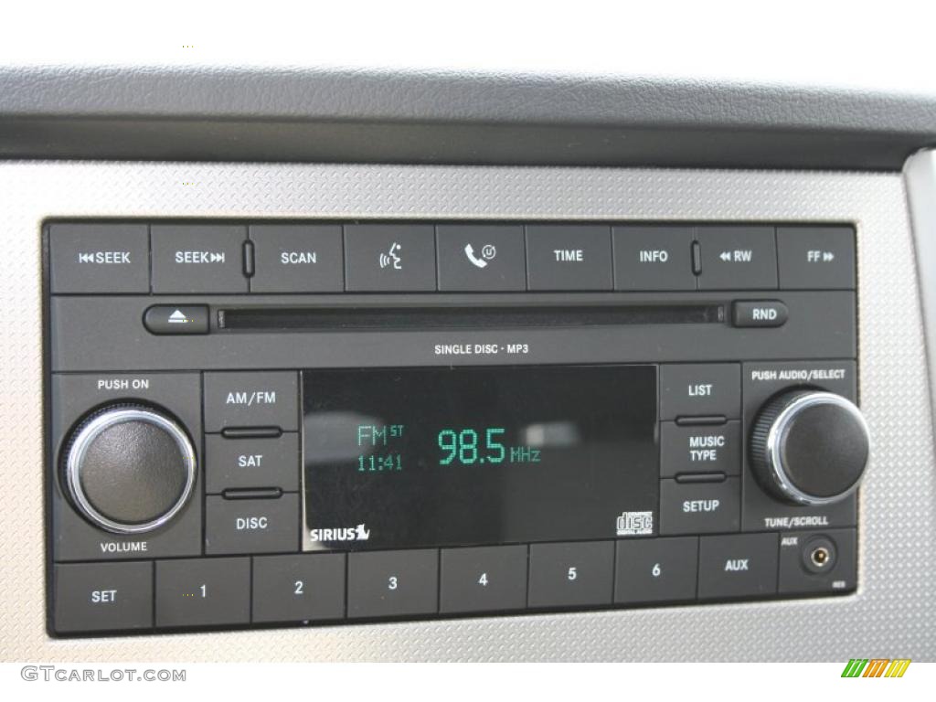2008 Grand Cherokee Laredo 4x4 - Stone White / Dark Slate Gray/Light Graystone photo #21