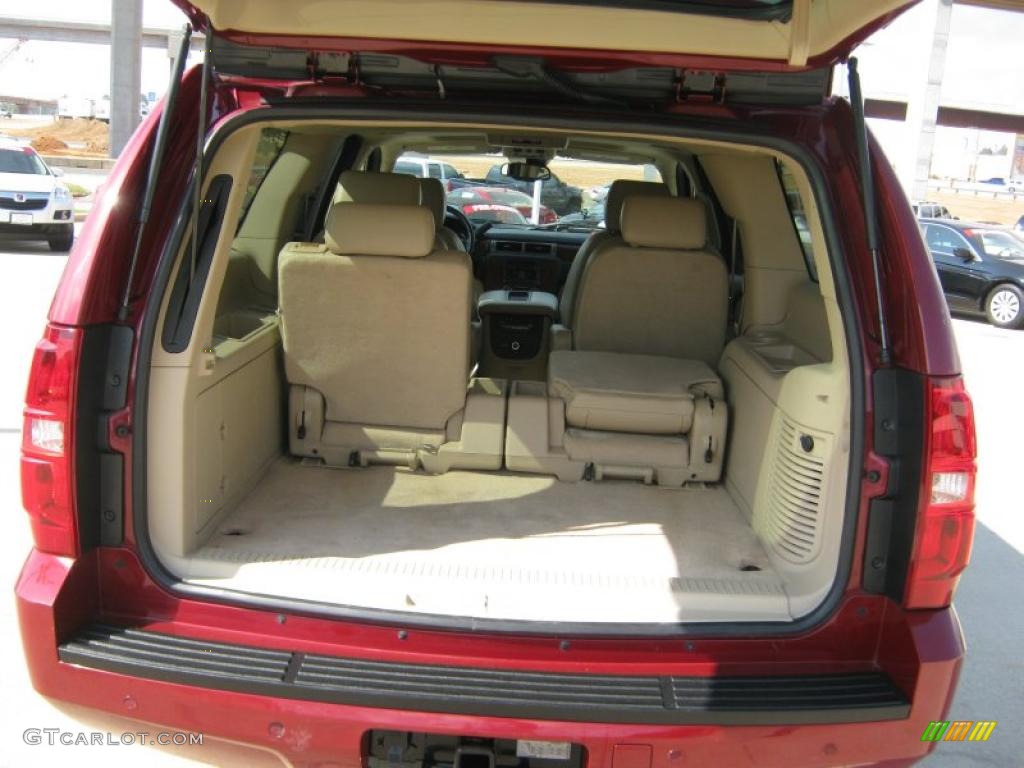 2007 Chevrolet Suburban 1500 LTZ Trunk Photo #38335515